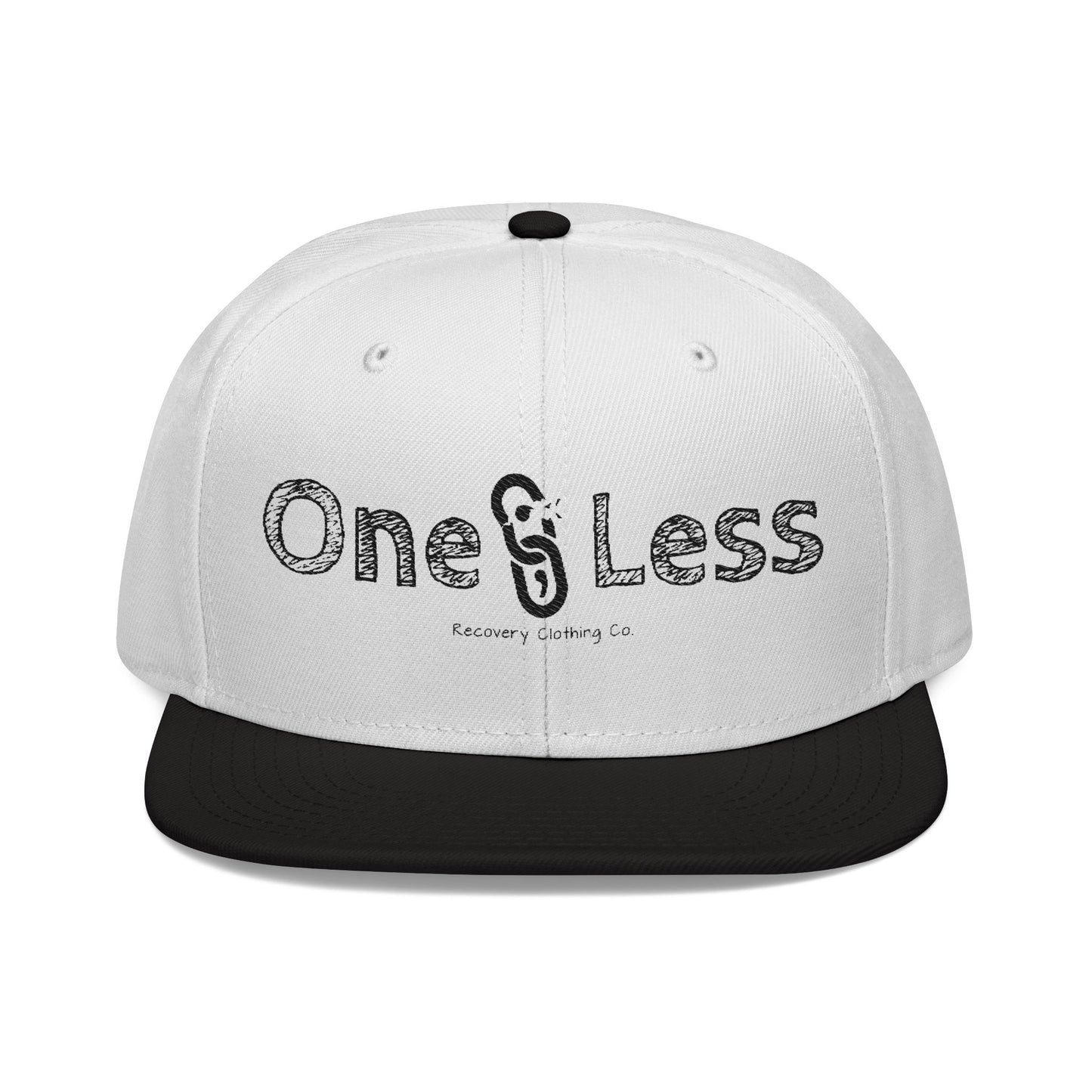 Gorra bordada con el logotipo de One Less Recovery Clothing Co.
